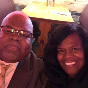 Meet your Posher, Pamela